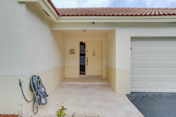 Sunrise, FL 33323,13310 NW 12th CT