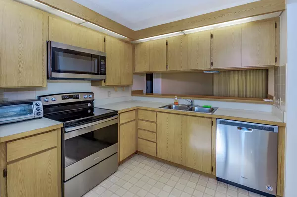 Jupiter, FL 33477,2101 Marina Isle WAY 302