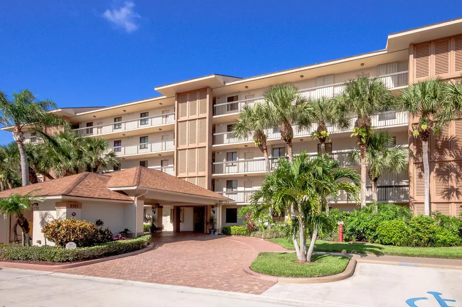 2101 Marina Isle WAY 302, Jupiter, FL 33477