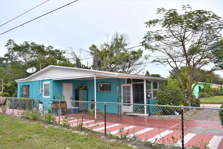 2108 Avenue P AVE, Fort Pierce, FL 34950