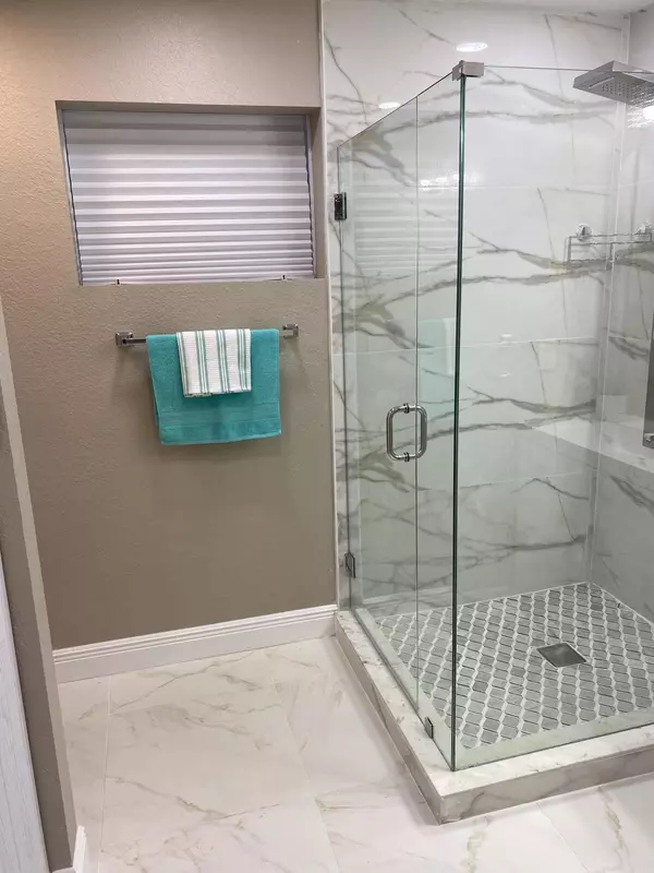 Palm Springs, FL 33406,4307 Cypress LN
