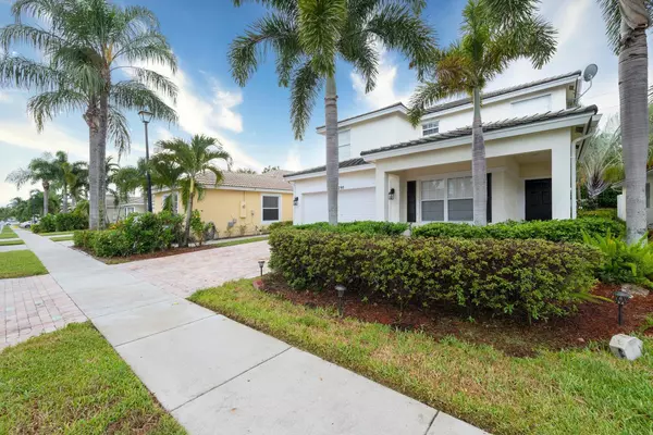 Lake Worth, FL 33463,6795 Lantern Key DR