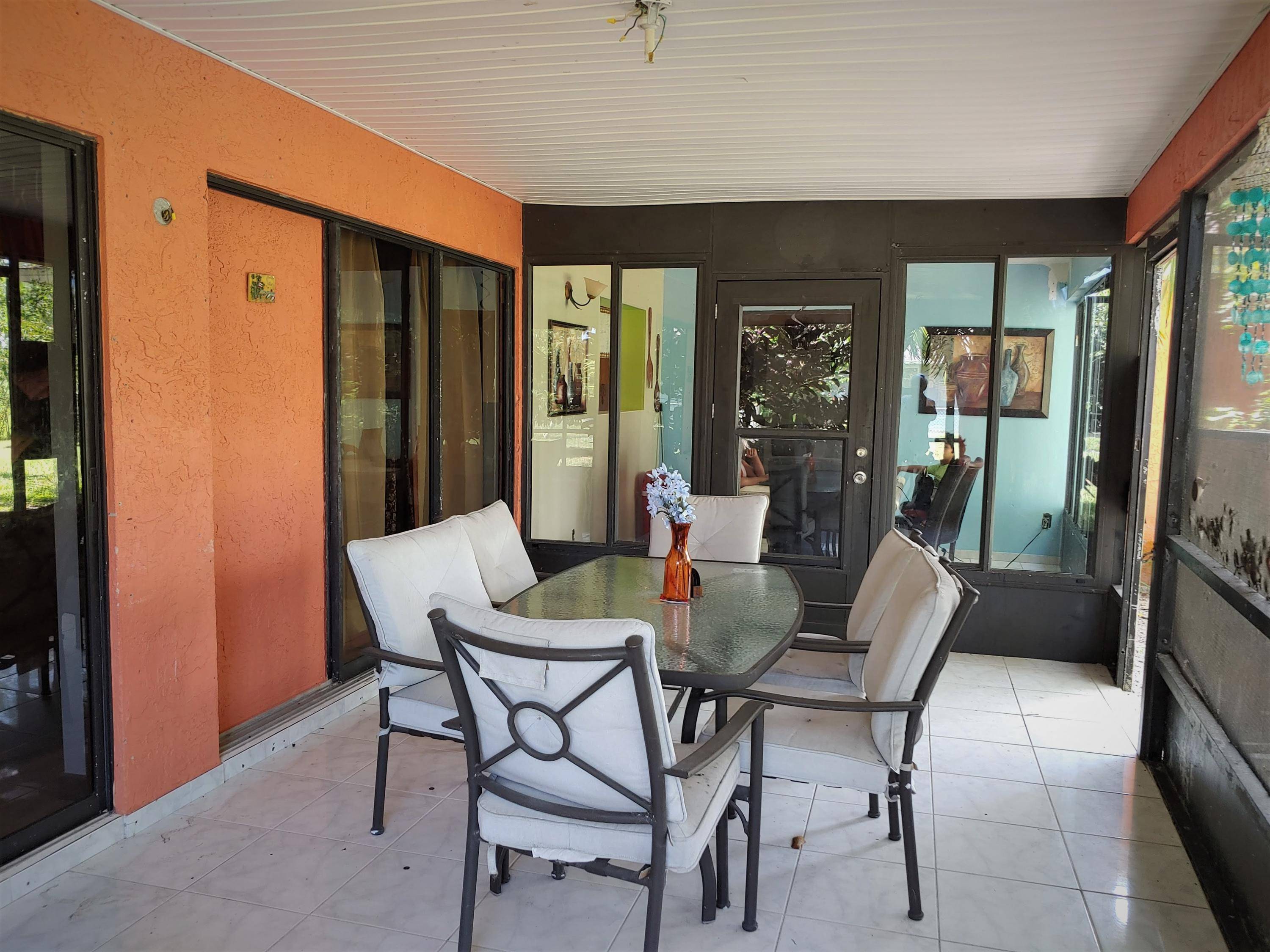 Port Saint Lucie, FL 34984,365 SW Whitmore DR