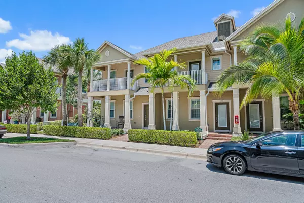 Jupiter, FL 33458,119 Black Ironwood RD 102