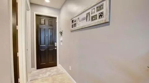 Coconut Creek, FL 33073,6972 Long Pine CIR 6972