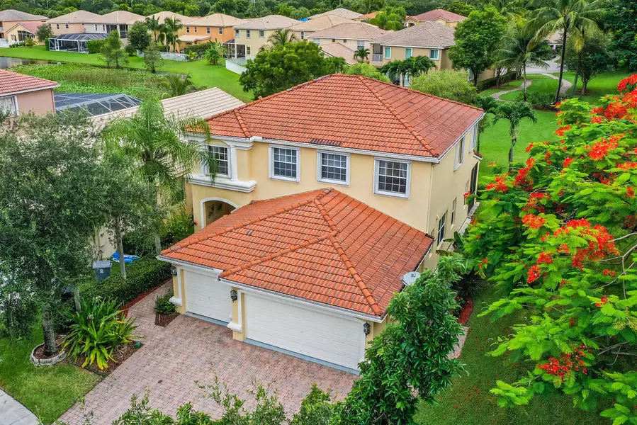 8041 Via Bolzano, Lake Worth, FL 33467