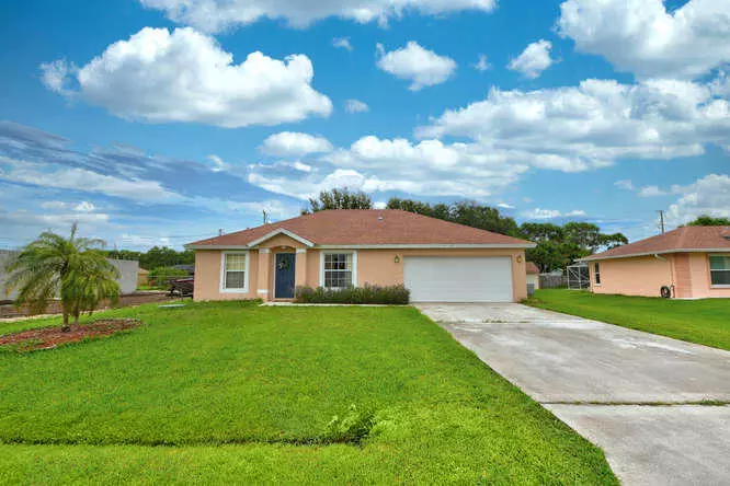 Port Saint Lucie, FL 34952,2013 SE Heathwood CIR