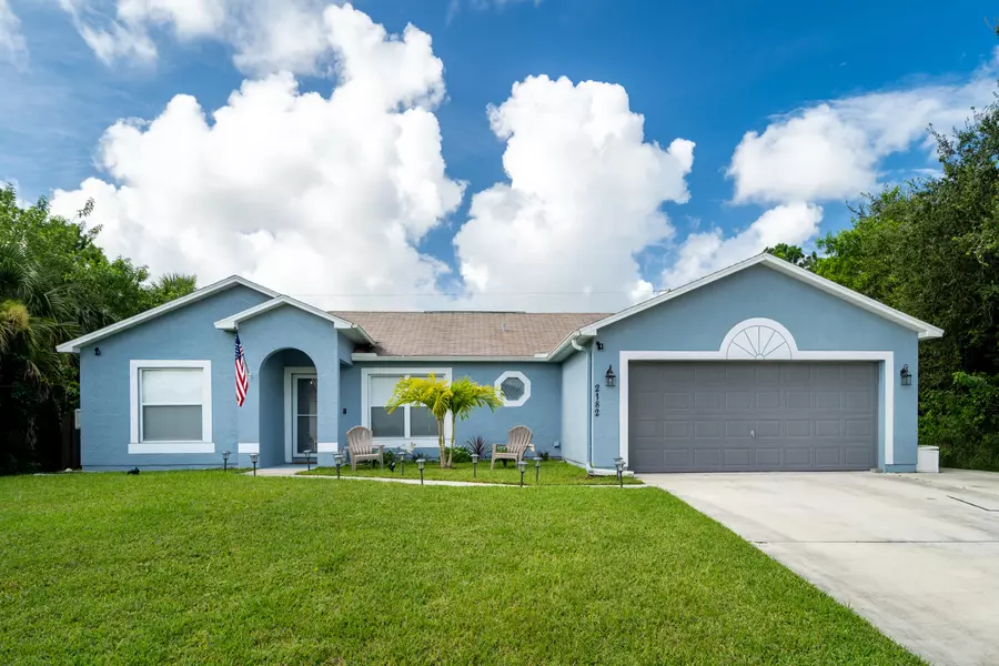 2182 SW Harrison AVE, Port Saint Lucie, FL 34953