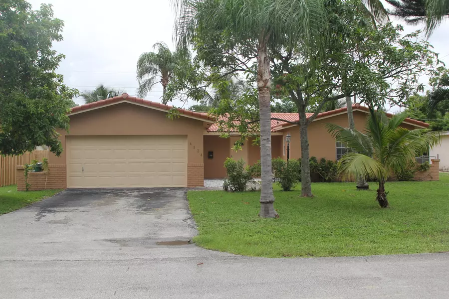 4124 NW 79 AVE, Coral Springs, FL 33065