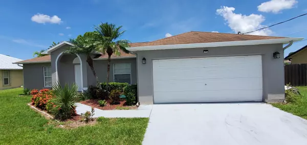 6125 E NW Deville CIR, Port Saint Lucie, FL 34986