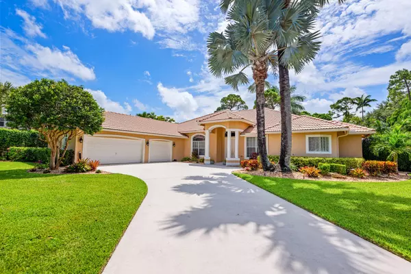12785 Cocoa Pine DR, Boynton Beach, FL 33436