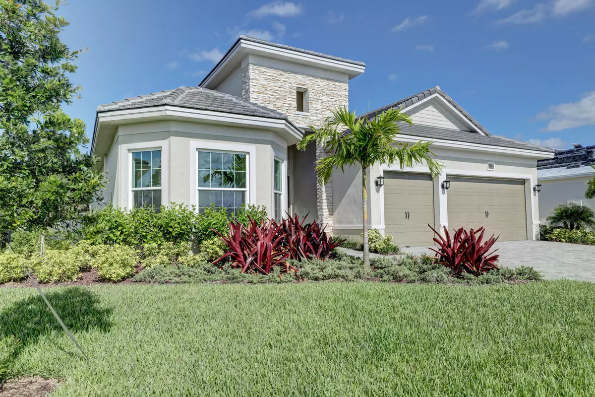 Jensen Beach, FL 34957,2535 NE Evinrude CIR