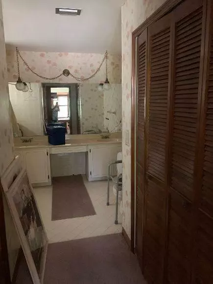 Jensen Beach, FL 34957,2309 NE 18th CT