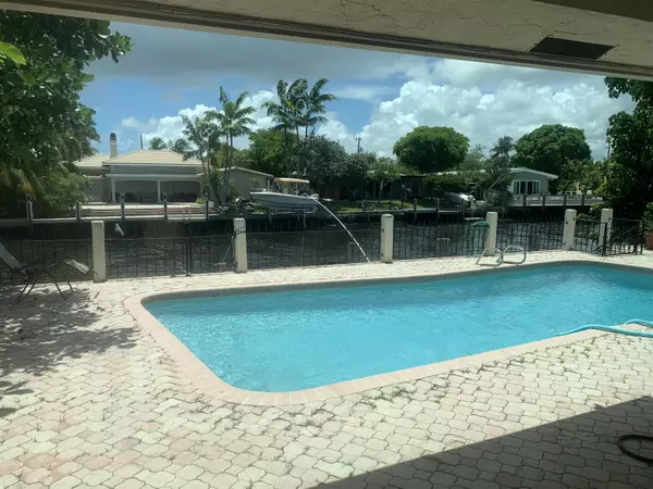 Fort Lauderdale, FL 33305,2206 NE 17th CT