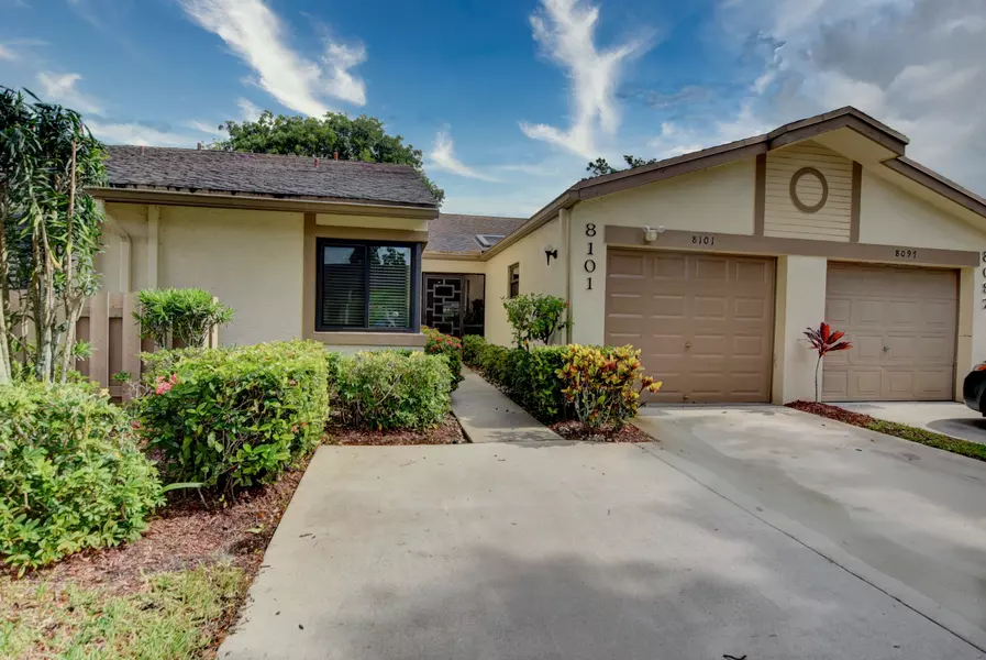 8101 Whispering Palm DR, Boca Raton, FL 33496