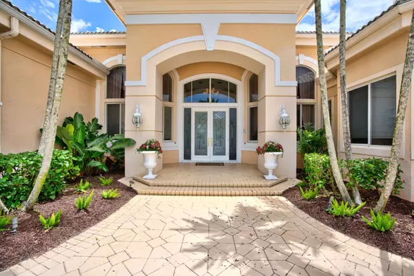 Palm Beach Gardens, FL 33418,52 Saint James DR