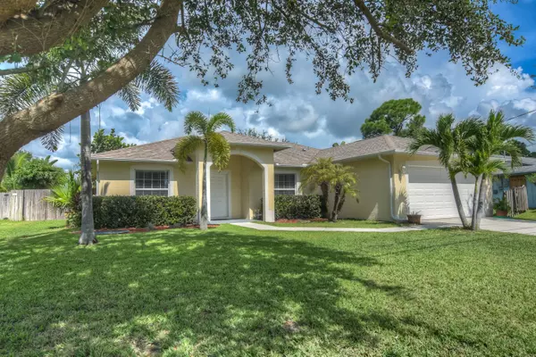 3226 SW Escarole ST, Port Saint Lucie, FL 34953