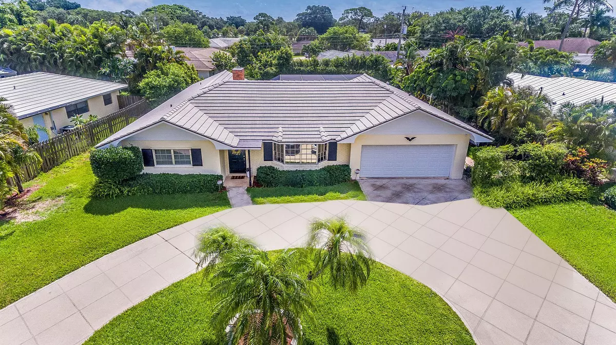 Tequesta, FL 33469,158 River DR