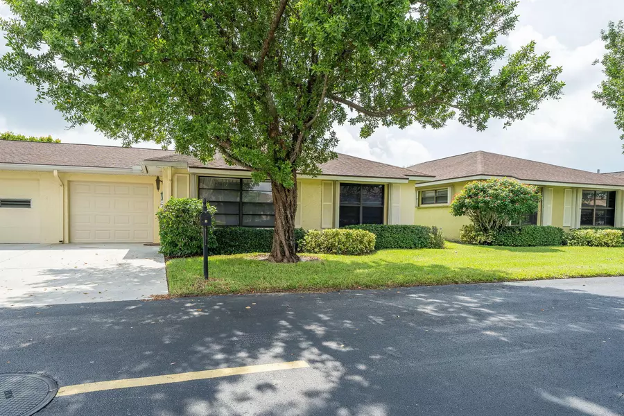 9950-B Ligustrum Tree WAY B, Boynton Beach, FL 33436