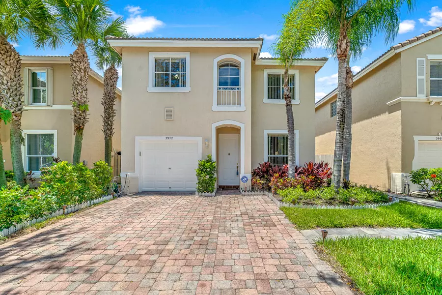 3972 Lake Tahoe CIR, West Palm Beach, FL 33409