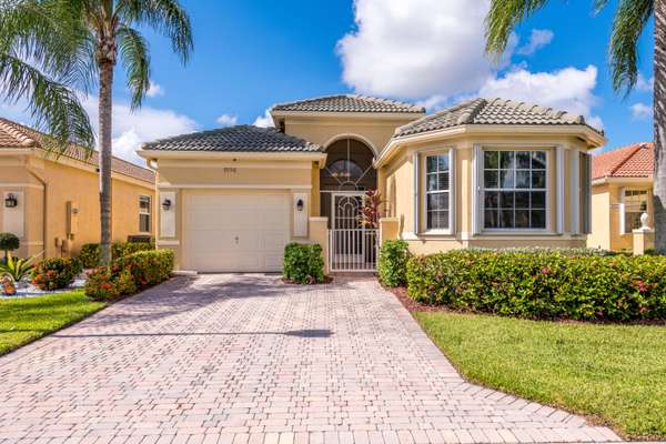 7096 Cataluna CIR, Delray Beach, FL 33446