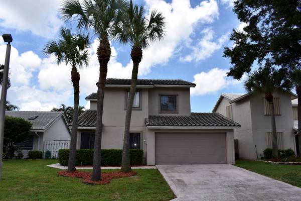 Lake Worth, FL 33463,6057 Strawberry Lakes CIR