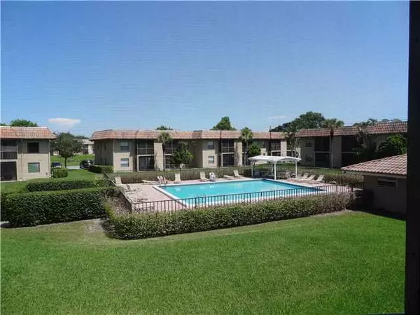 Boca Raton, FL 33433,6772 S Palmetto CIR 202