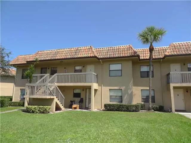 6772 S Palmetto CIR 202, Boca Raton, FL 33433