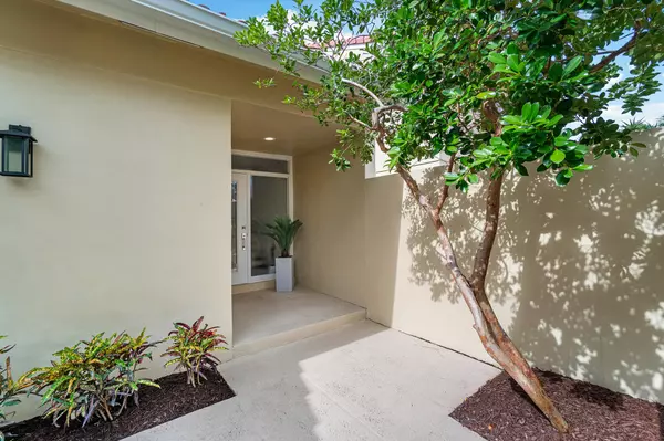 Palm Beach Gardens, FL 33418,313 Old Meadow WAY