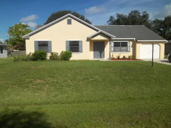 2472 SE Allen ST, Port Saint Lucie, FL 34984