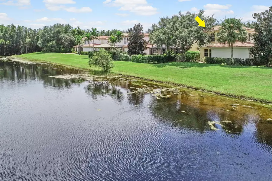 643 Castle DR, Palm Beach Gardens, FL 33410