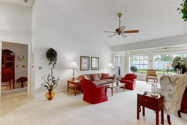 Palm Beach Gardens, FL 33418,324 Eagleton Golf DR