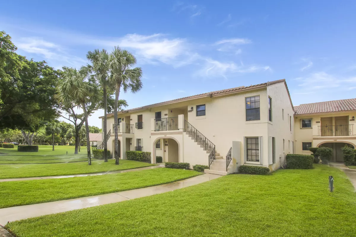 Boca Raton, FL 33431,2600 Greenwood TER 205