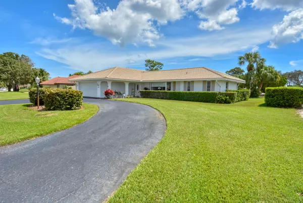 3573 SE E Fairway, Stuart, FL 34997