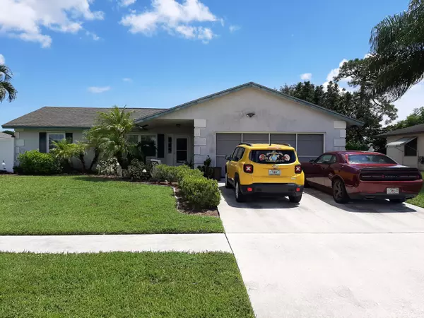 Royal Palm Beach, FL 33411,184 Cordoba CIR