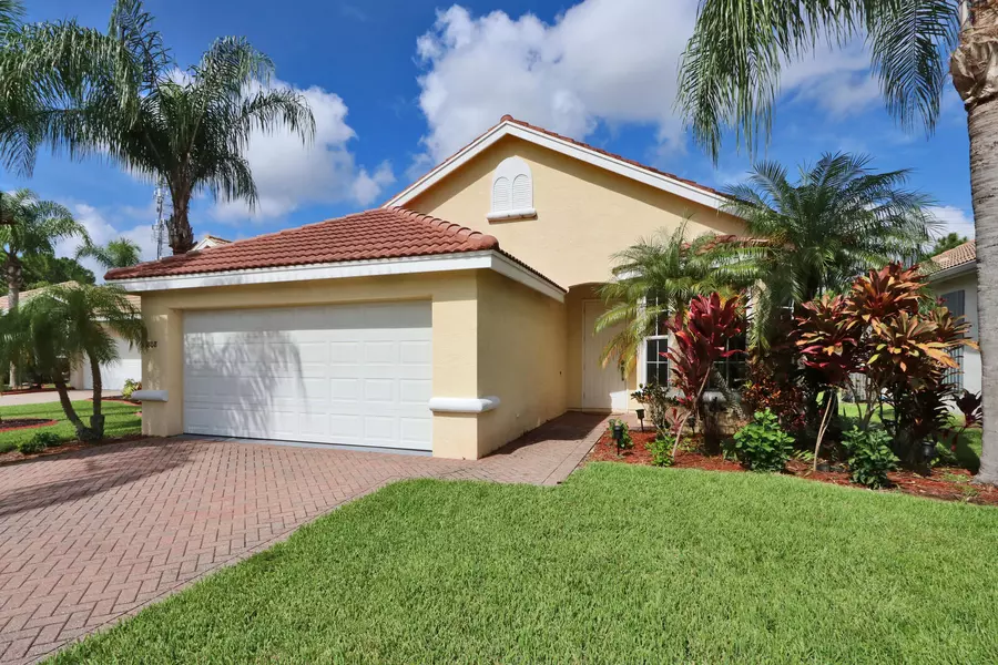 808 SW Munjack CIR, Port Saint Lucie, FL 34986