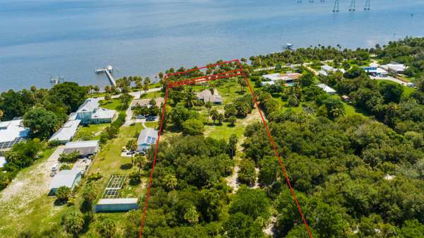 Fort Pierce, FL 34982,7405 S Indian River DR