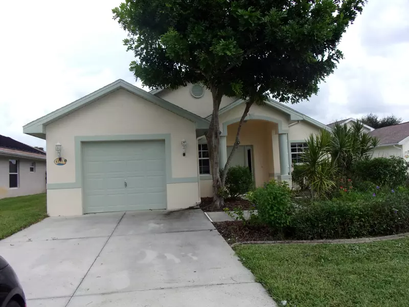 8351 Gassner WAY, Lehigh Acres, FL 33972