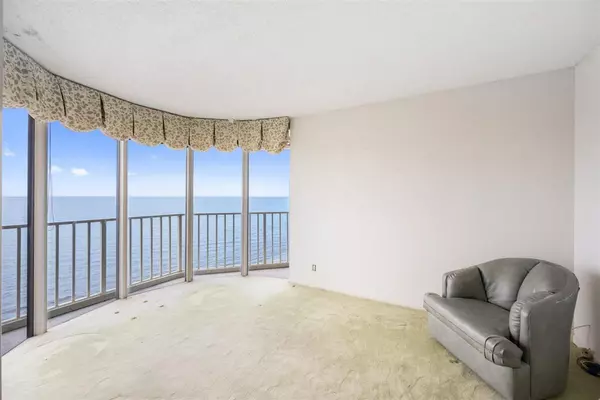 Highland Beach, FL 33487,2917 S Ocean BLVD 803