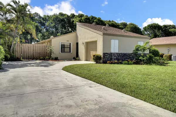 802 NW 26th AVE, Delray Beach, FL 33445