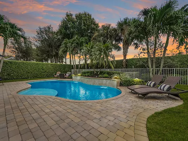 9893 Cobblestone Creek DR, Boynton Beach, FL 33472