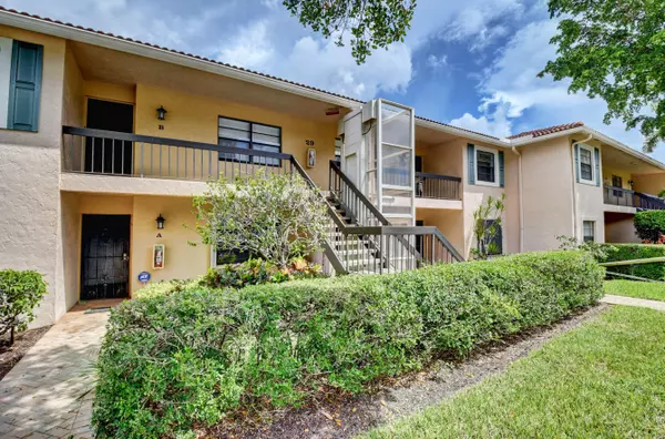 29 Southport LN D, Boynton Beach, FL 33436