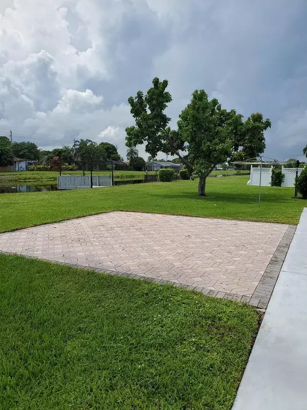 Boynton Beach, FL 33436,4156 Bobwhite DR