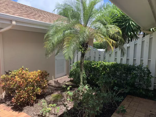 Jupiter, FL 33477,3782 Cape Pointe CIR