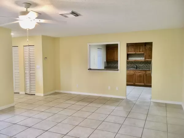 Fort Pierce, FL 34950,1325 Peppertree TRL D