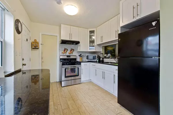 Lake Worth Beach, FL 33460,612 N C ST