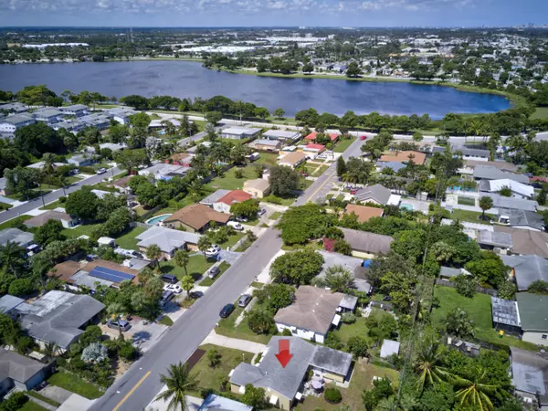 Lake Worth Beach, FL 33461,506 Wright DR