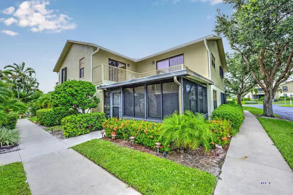 7332 SE Jamestown TER, Hobe Sound, FL 33455