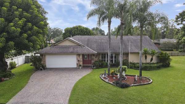 146 Jamboree CT, Wellington, FL 33414