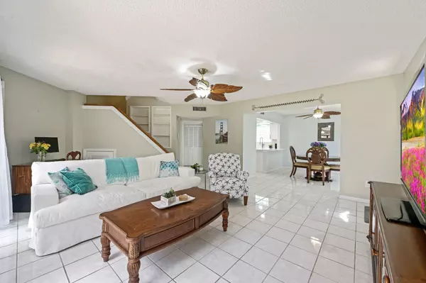 Royal Palm Beach, FL 33411,126 Weybridge CIR C